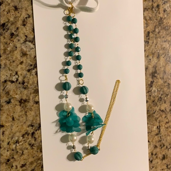 Face Mask Holder necklace - Picture 4 of 6